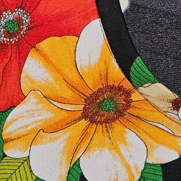 Michael London of Montreal Vintage 1970's Large Floral Top - Picture 4 of 5